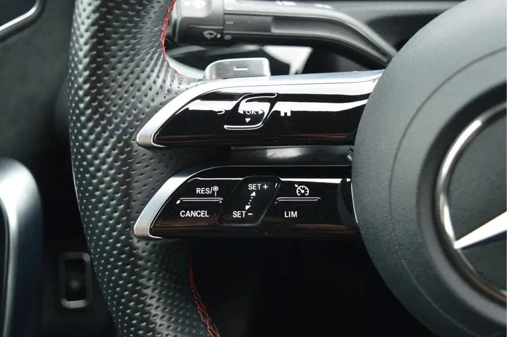 Mercedes-Benz A-Klasse 180 AMG Line uit 2023, foto 14