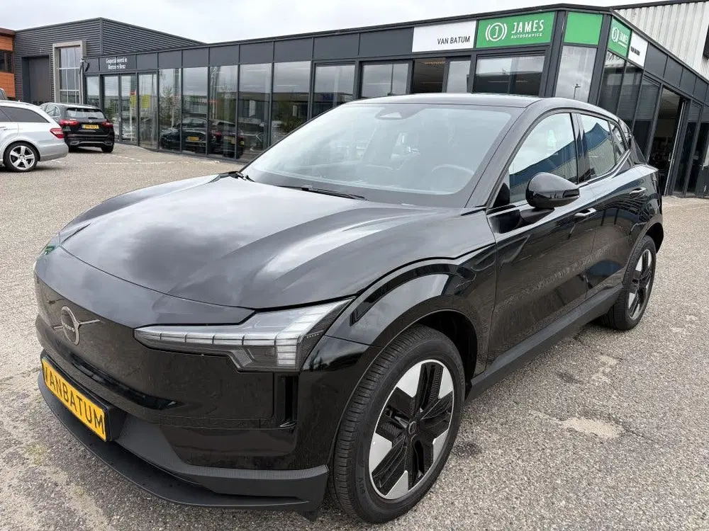 Volvo EX30 Single Core 51 kWh uit 2024