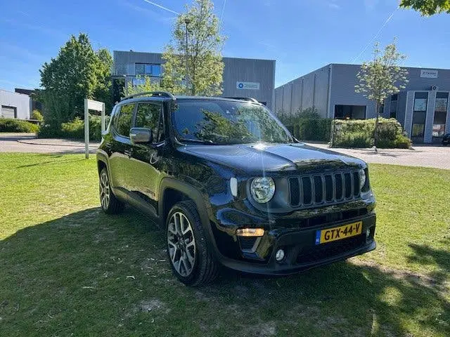 Jeep Renegade 4xe 240 Plug-in Hybrid Electric S uit 2022, foto 10