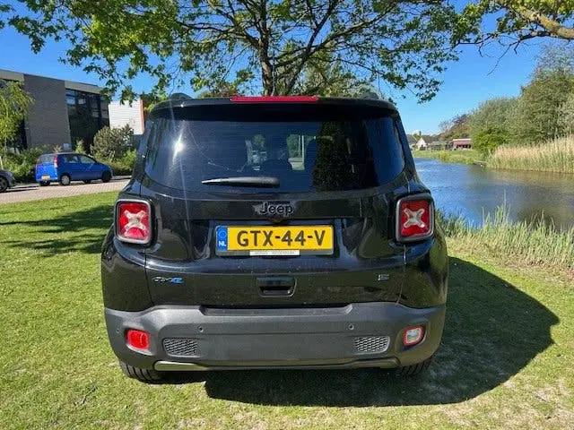 Jeep Renegade 4xe 240 Plug-in Hybrid Electric S uit 2022, foto 7