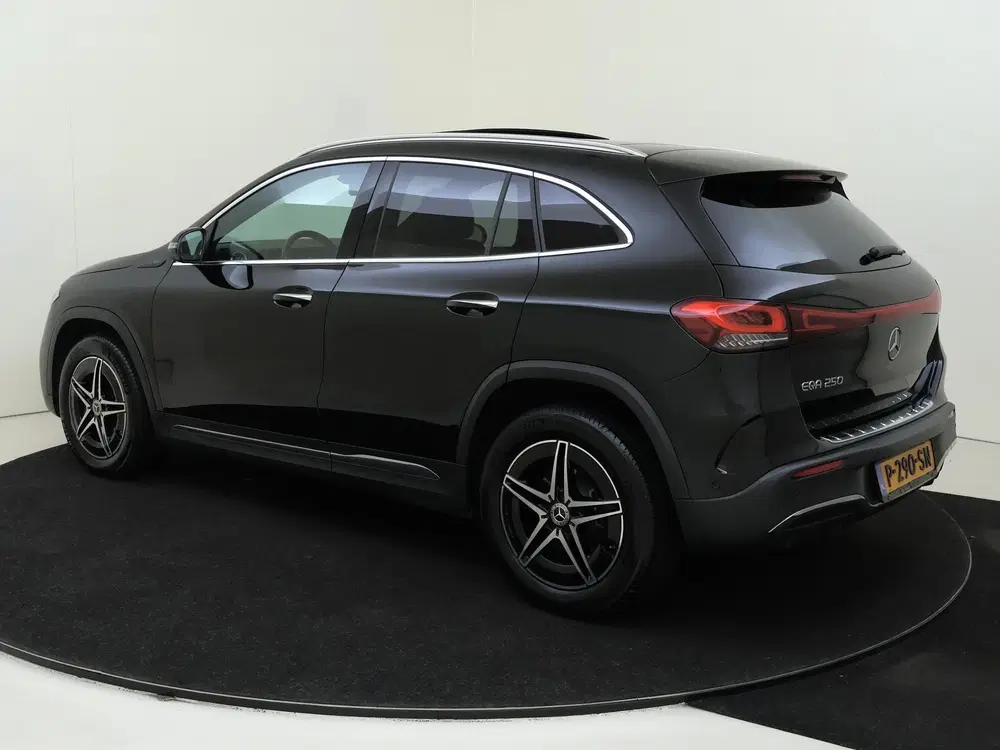 Mercedes-Benz EQA 250 Business Solution AMG 67 kWh Panoramad uit 2022, foto 3