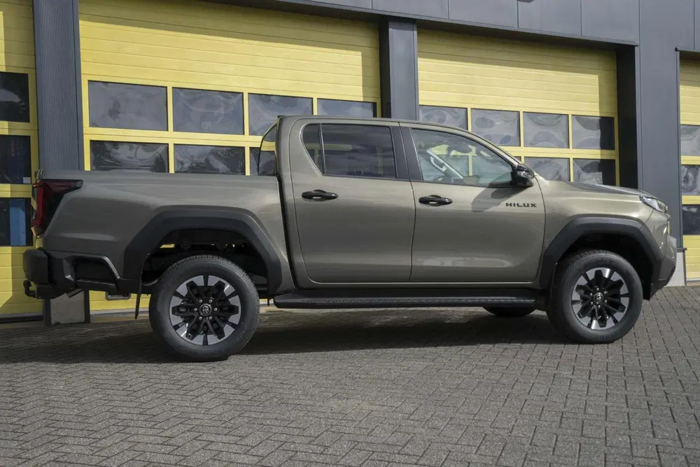 Toyota Hilux Toyota Hilux 2.8 D-4D MHEV Double Cab Styl uit 2026, foto 4