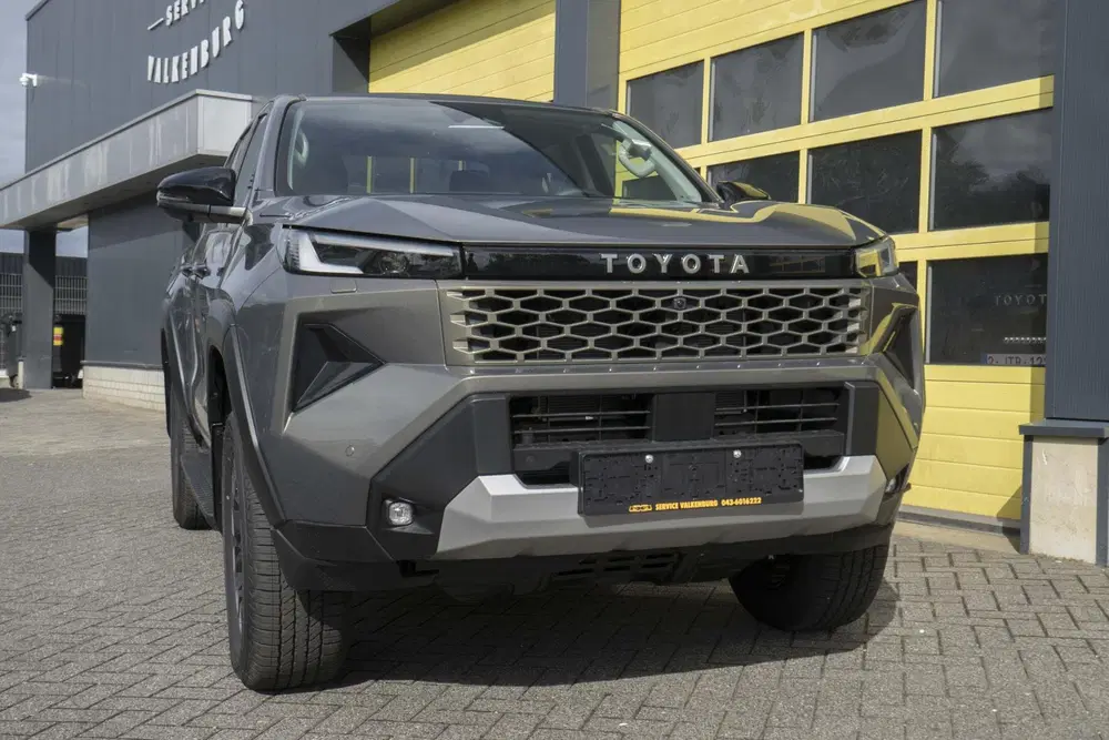 Toyota Hilux Toyota Hilux 2.8 D-4D MHEV Double Cab Styl uit 2026, foto 5