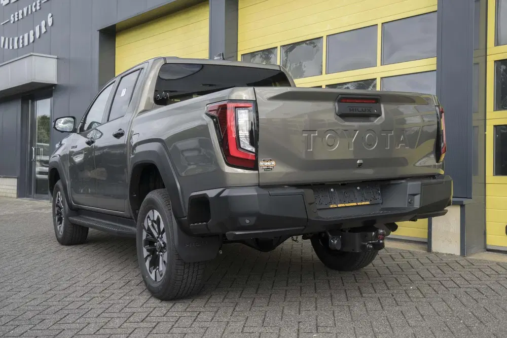 Toyota Hilux Toyota Hilux 2.8 D-4D MHEV Double Cab Styl uit 2026, foto 6