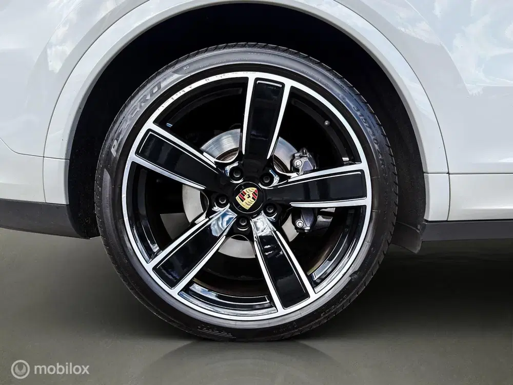 Porsche Cayenne Cayenne Coupé 3.0 E-Hybrid uit 2022, foto 6