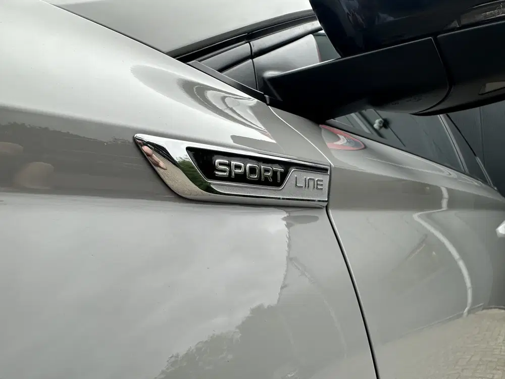 Skoda Karoq 1.5 TSI ACT Sportline Business uit 2021, foto 6