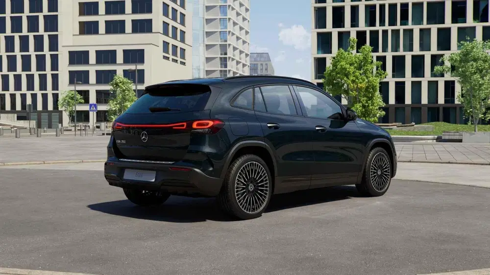 Mercedes-Benz EQA 250 AMG Line 67 kWh uit 2022, foto 2