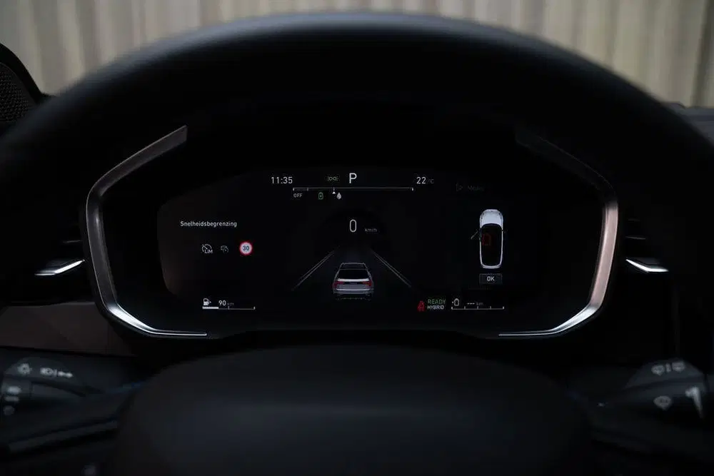 Lynk & Co 01 1.5 Plug-in Hybrid uit 2023, foto 11