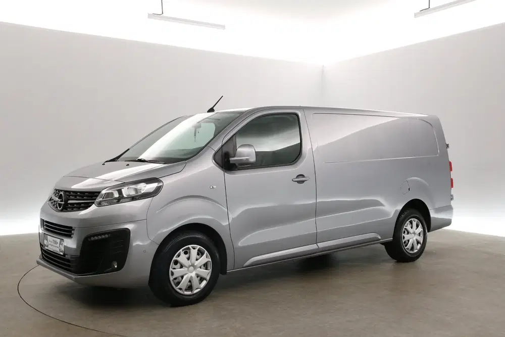 Opel Vivaro 2.0 L3H1 180PK uit 2020, foto 8