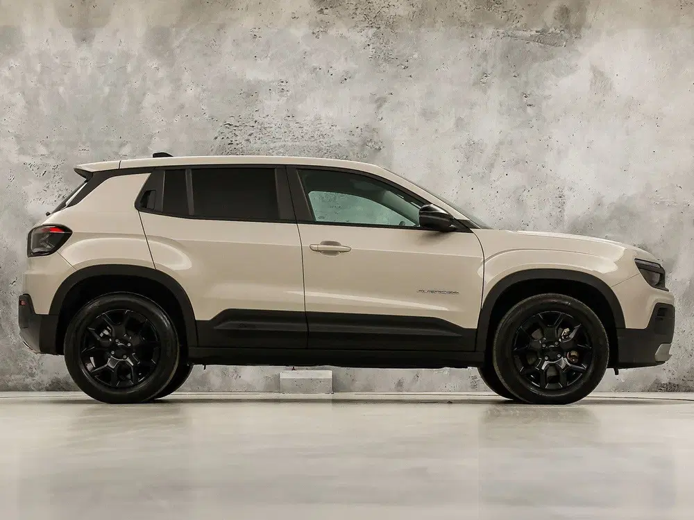 Jeep Avenger 1.2 e-Hybrid Altitude Automaat (APPLE CARP uit 2025, foto 4