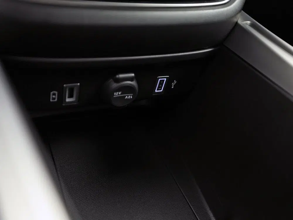 Jeep Avenger 1.2 e-Hybrid Altitude Automaat (APPLE CARP uit 2025, foto 9