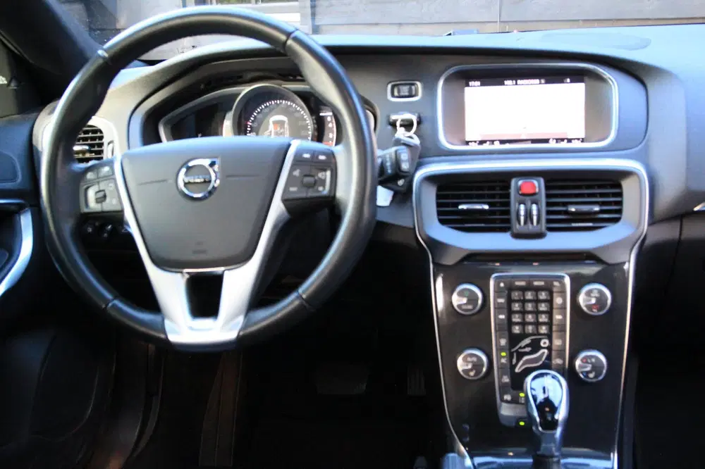 Volvo V40 Cross Country 1.5 T3 Polar+ Luxury Panorama uit 2019, foto 14