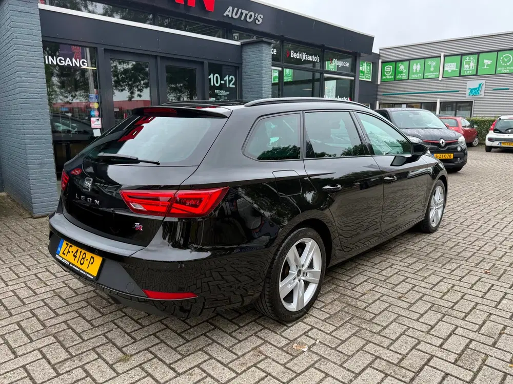 SEAT Leon 1.5 TSI FR Business Intense uit 2019, foto 11