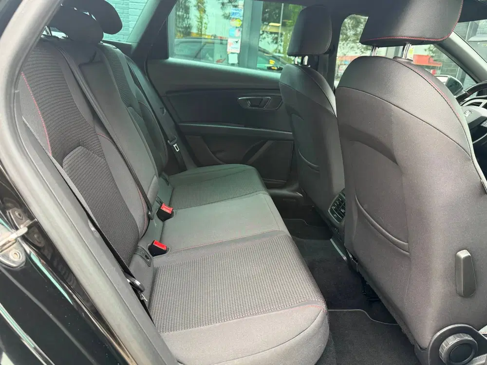 SEAT Leon 1.5 TSI FR Business Intense uit 2019, foto 12