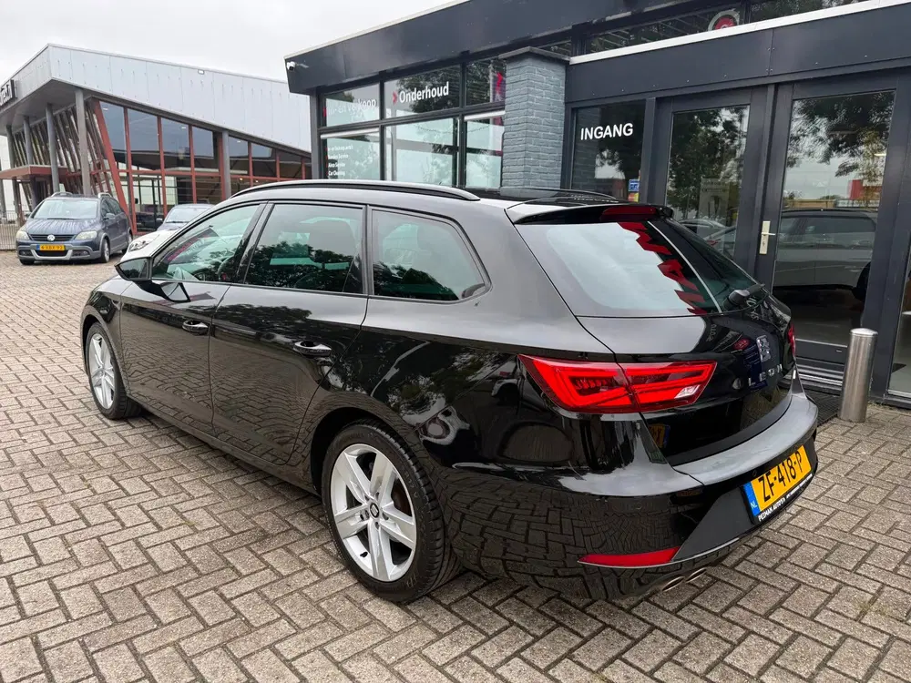 SEAT Leon 1.5 TSI FR Business Intense uit 2019, foto 8