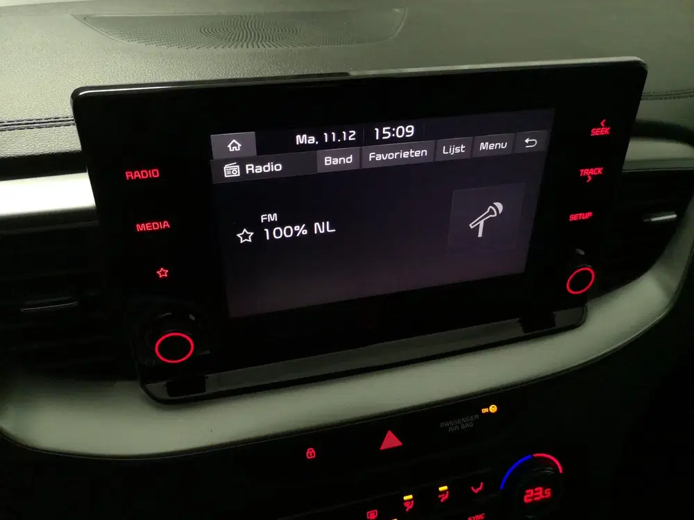 Kia Ceed 1.0 T-GDi DynamicLine ECC uit 2023, foto 12