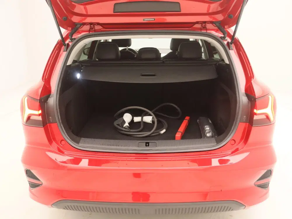 MG MG5 Standard Range Luxury 50 kWh uit 2023, foto 11