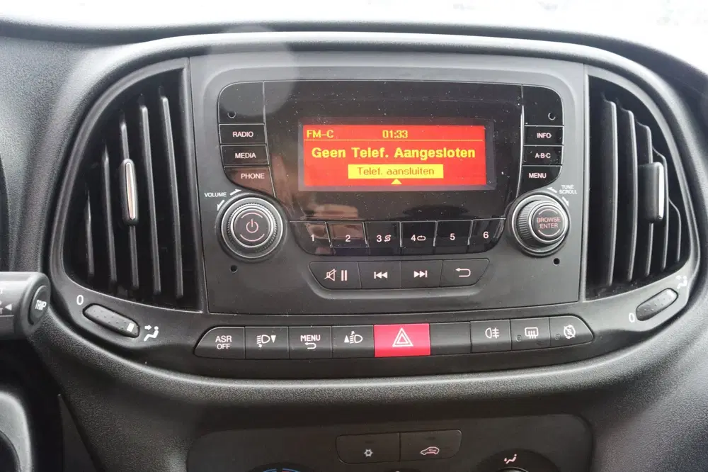 Fiat Doblo Doblò Cargo 1.6 MJ L1H1 uit 2022, foto 13