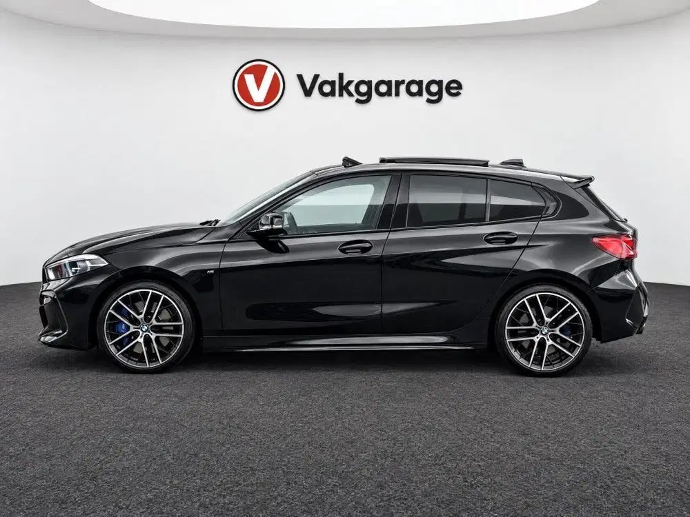 BMW 1-serie M135i xDrive High Executive Pano Head-up K uit 2020, foto 12