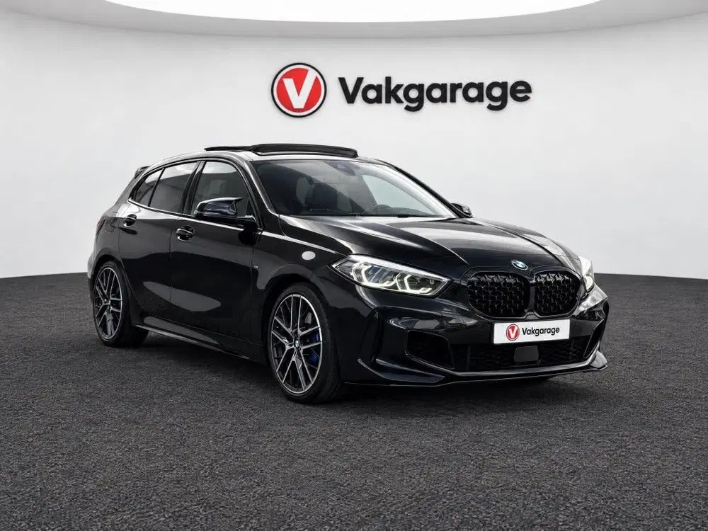 BMW 1-serie M135i xDrive High Executive Pano Head-up K uit 2020, foto 13