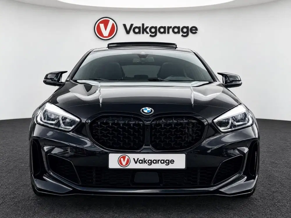 BMW 1-serie M135i xDrive High Executive Pano Head-up K uit 2020, foto 15