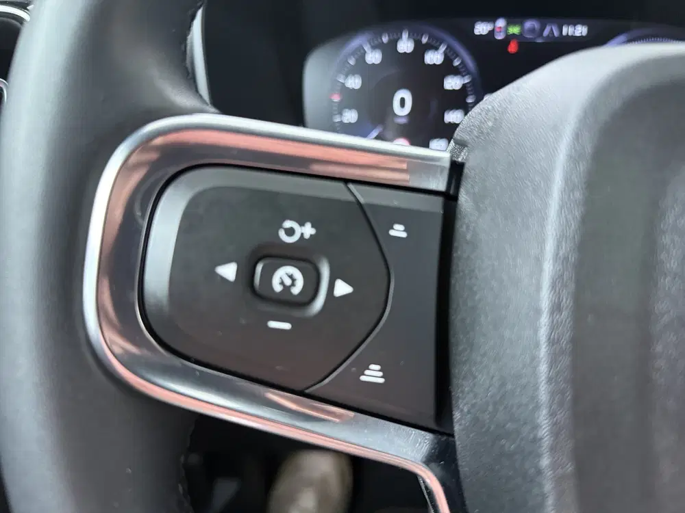 Volvo XC40 1.5 T4 211 pk Plug-in hybrid Plus Bright uit 2023, foto 10