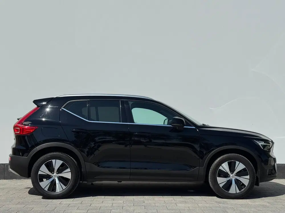 Volvo XC40 1.5 T4 211 pk Plug-in hybrid Plus Bright uit 2023, foto 5