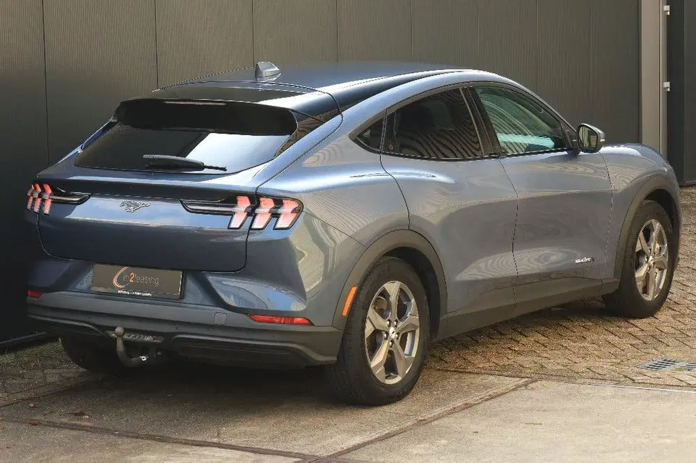 Ford Mustang Mach-E Extended Range 98kWh uit 2021, foto 3