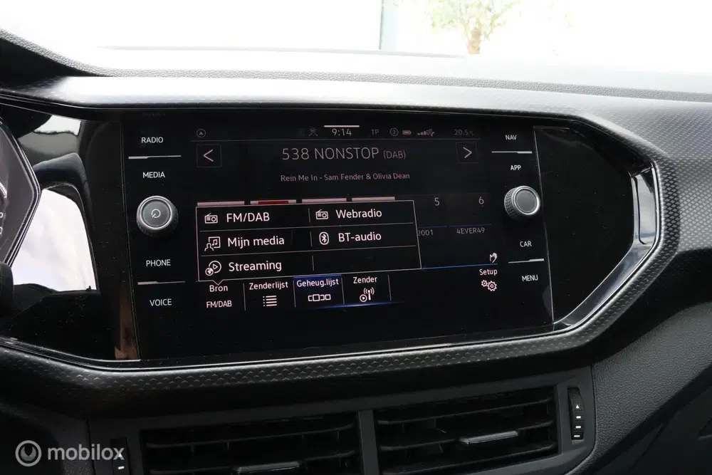 Volkswagen T-Cross 1.0 TSI uit 2021, foto 13