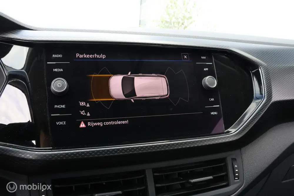 Volkswagen T-Cross 1.0 TSI uit 2021, foto 15