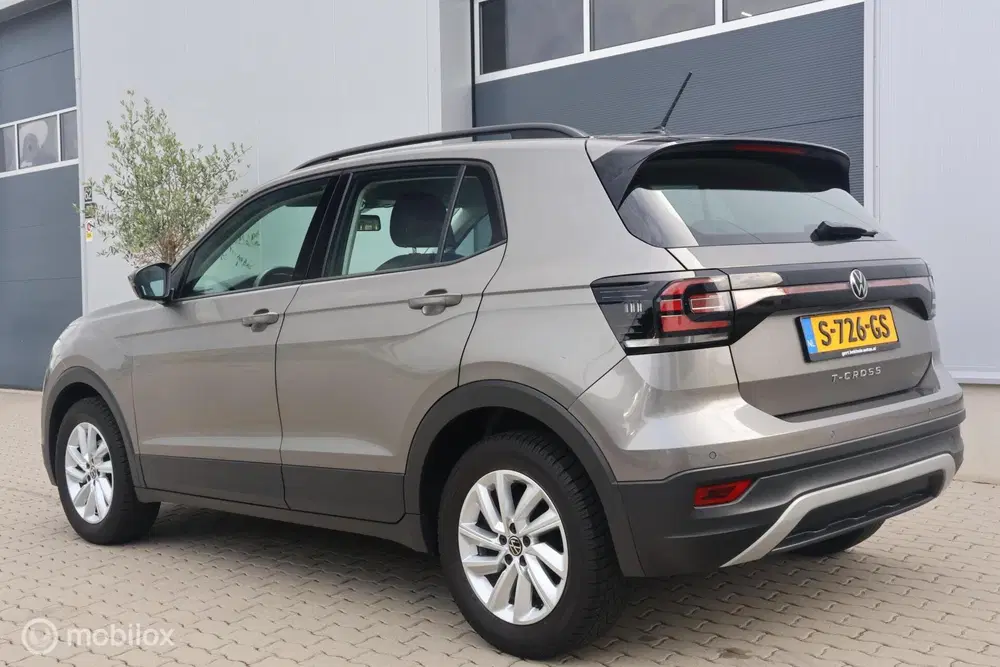 Volkswagen T-Cross 1.0 TSI uit 2021, foto 5