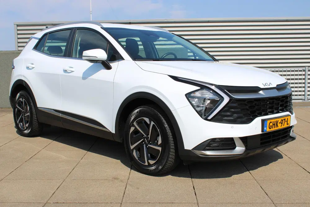 Kia Sportage 1.6 T-GDi Hybrid DynamicLine NAVIGATIE uit 2024, foto 2