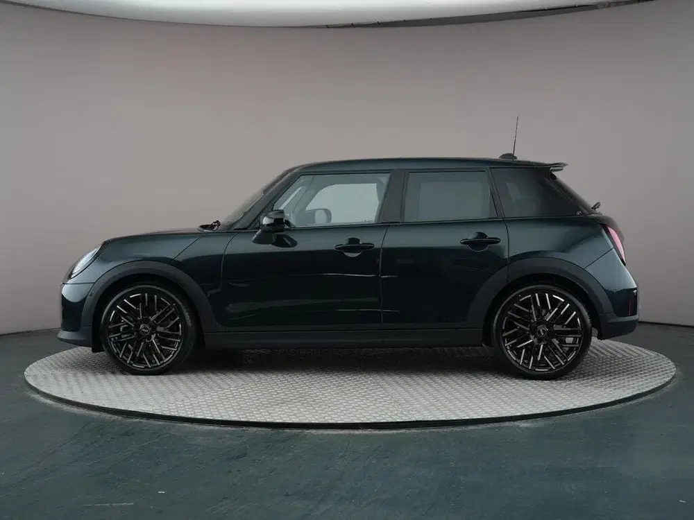 Mini Hatchback Cooper S Automaat uit 2025, foto 5