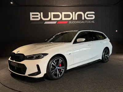 BMW 3-serie 3 Serie Touring 320e uit 2022