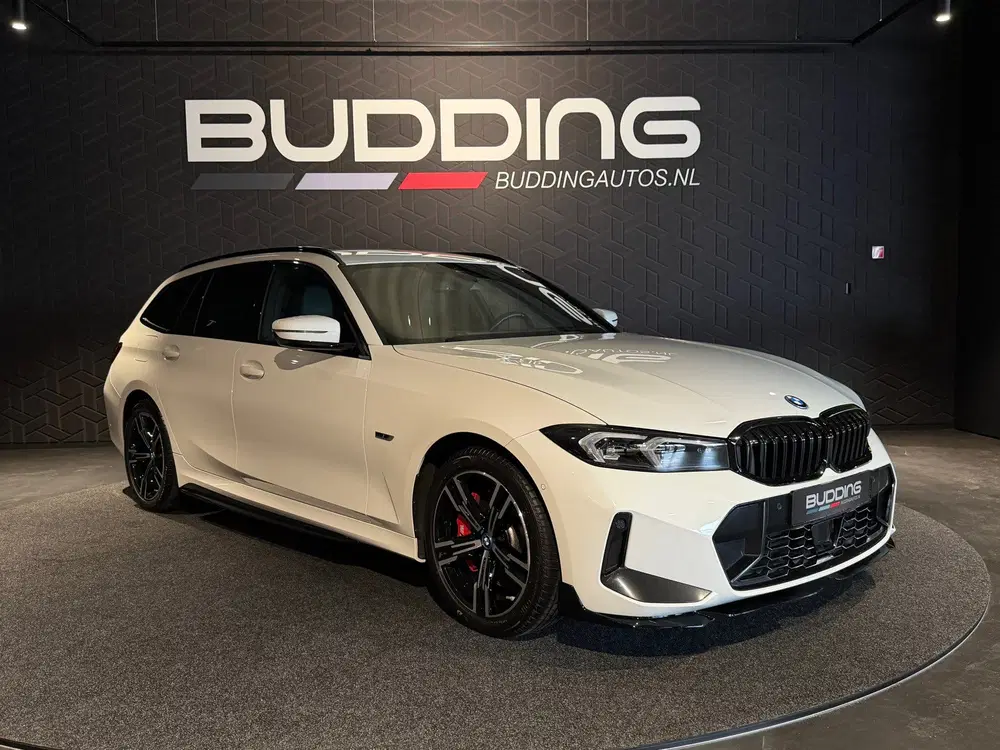 BMW 3-serie 3 Serie Touring 320e uit 2022, foto 3
