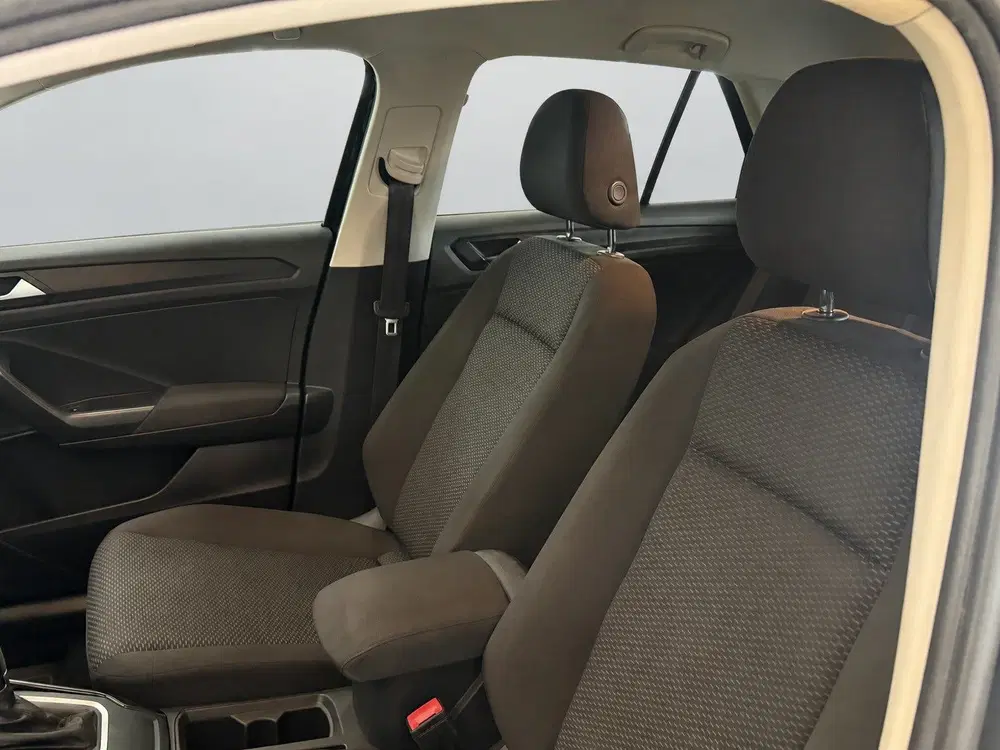 Volkswagen T-Roc 1.5 TSI Sport uit 2019, foto 9