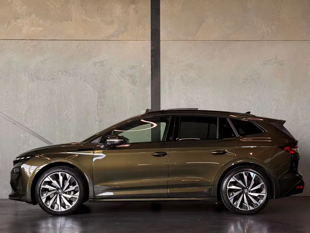 Skoda Enyaq 85 Sportline uit 2025, foto 3
