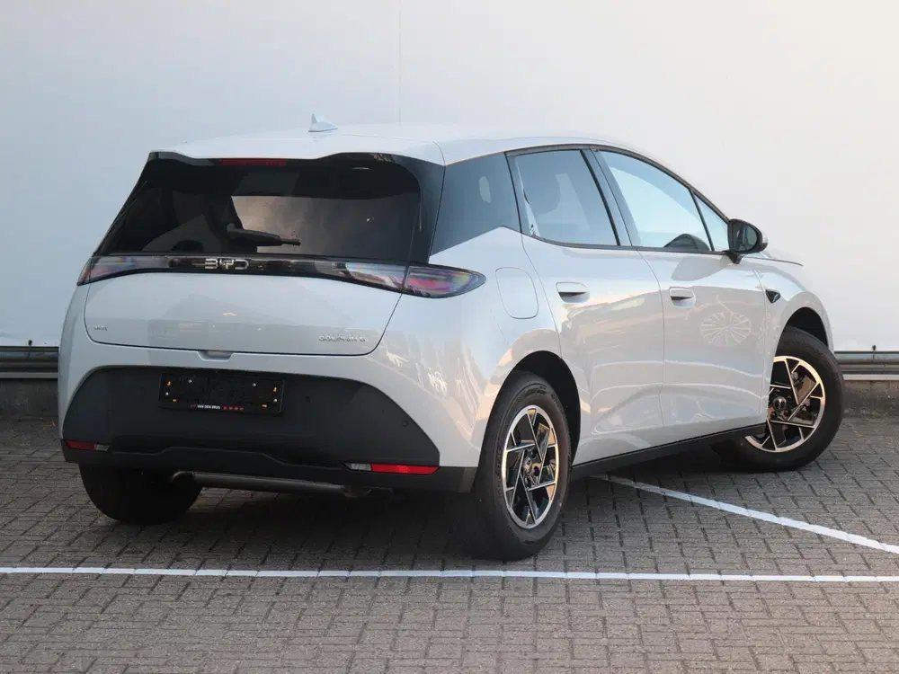 BYD Dolphin G 1.5L DM-i Boost uit 2026, foto 4