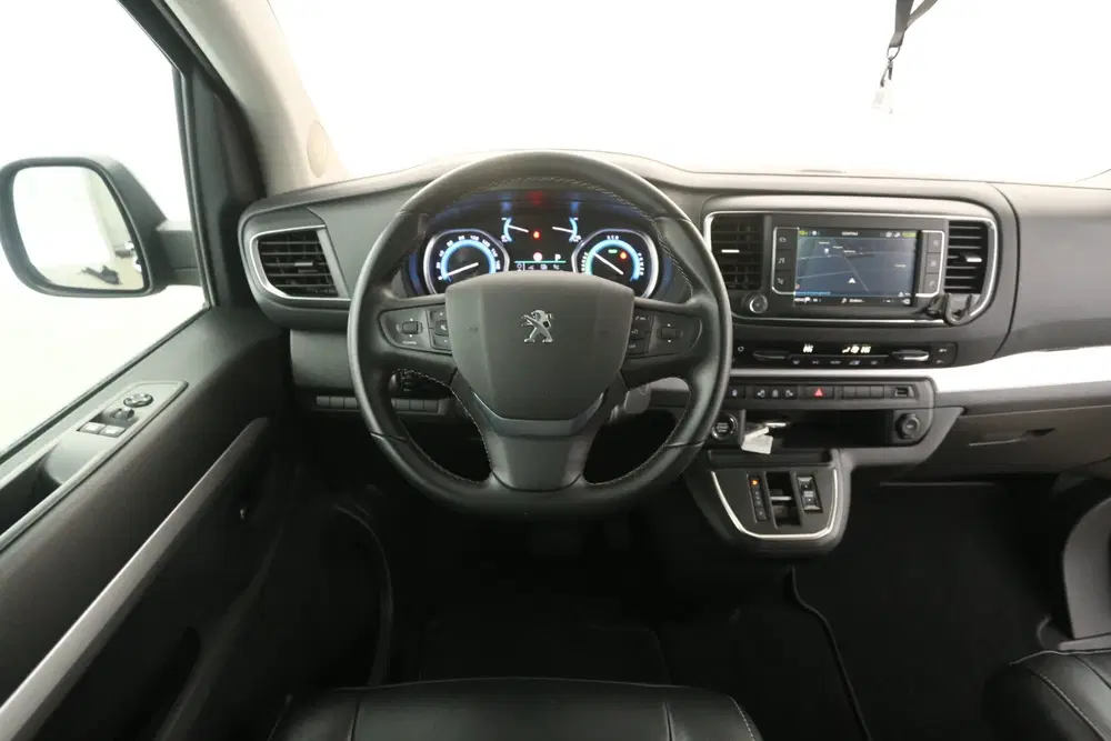Peugeot Expert 75 kWh L2H1 Long Range uit 2022, foto 2
