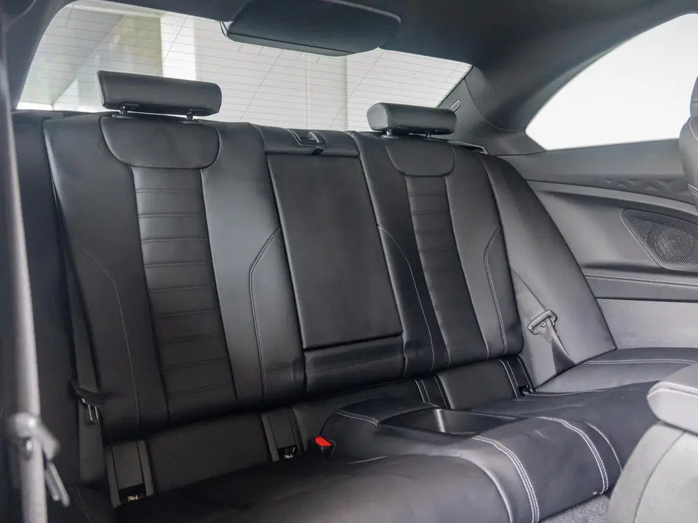 BMW 2-serie Coupé 220i uit 2025, foto 11