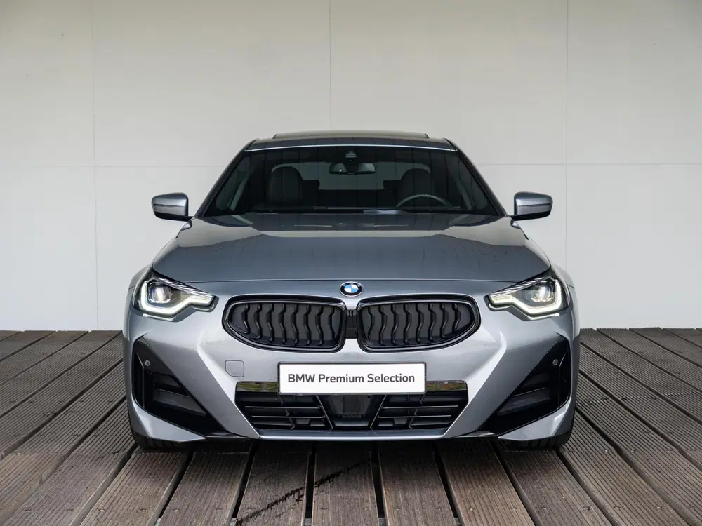 BMW 2-serie Coupé 220i uit 2025, foto 6