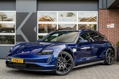 Porsche Taycan Sport Turismo uit 2023