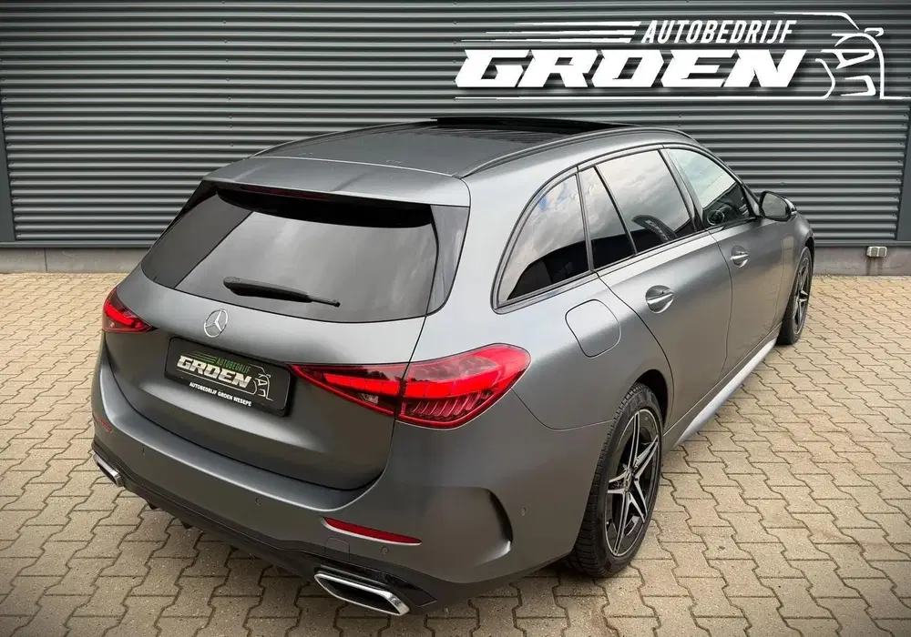Mercedes-Benz C-Klasse Mercedes C-klasse 300 e 4MATIC AMG Line PA uit 2022, foto 8