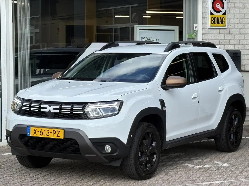Dacia Duster 1.0 TCe 100 ECO-G Extreme uit 2024, foto 3