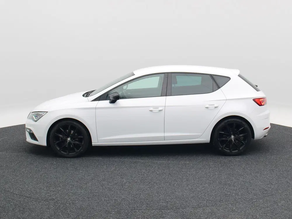 SEAT Leon 1.5 TSi 150 Pk Automaat FR Ultimate Editio uit 2020, foto 9