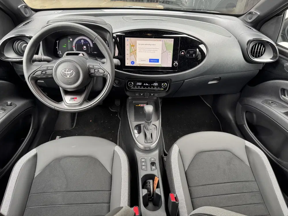 Toyota Aygo X Hybrid 115 GR Sport Black Edition Rode rem uit 2026, foto 10