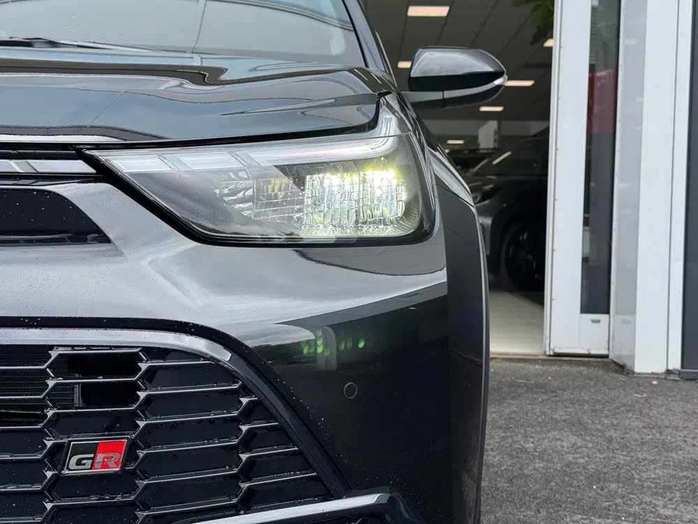 Toyota Aygo X Hybrid 115 GR Sport Black Edition Rode rem uit 2026, foto 8