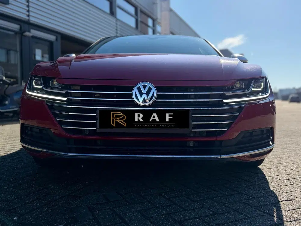 Volkswagen Arteon 2.0 TDI uit 2019, foto 2