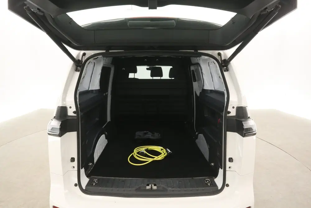 Volkswagen ID. Buzz ID. Buzz Cargo 77 kWh 204PK L1H1 uit 2023, foto 3