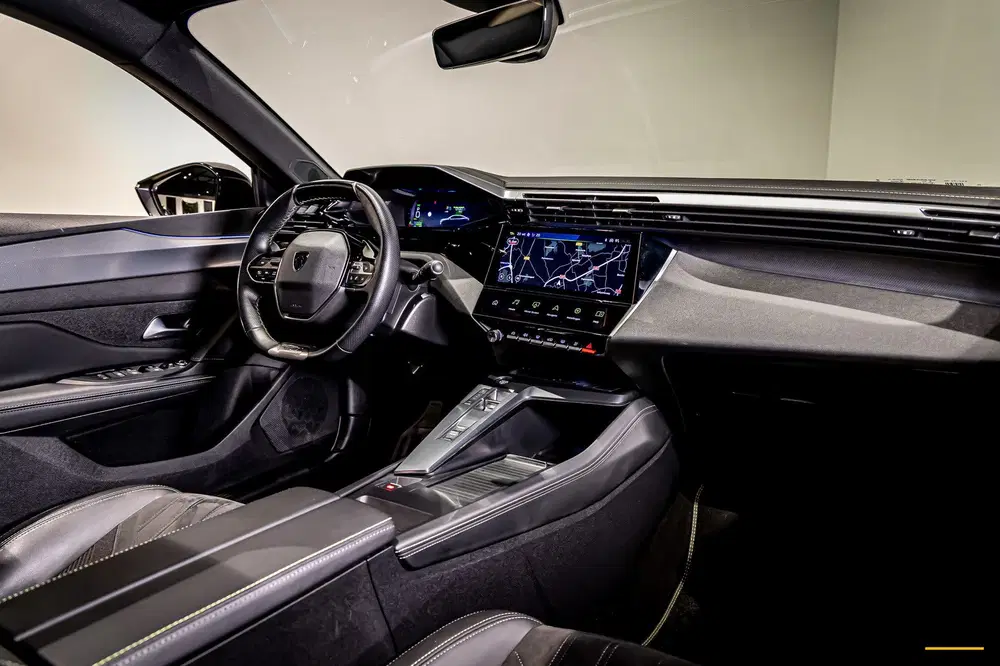 Peugeot 408 1.2 PureTech GT 130 EAT8 uit 2023, foto 10